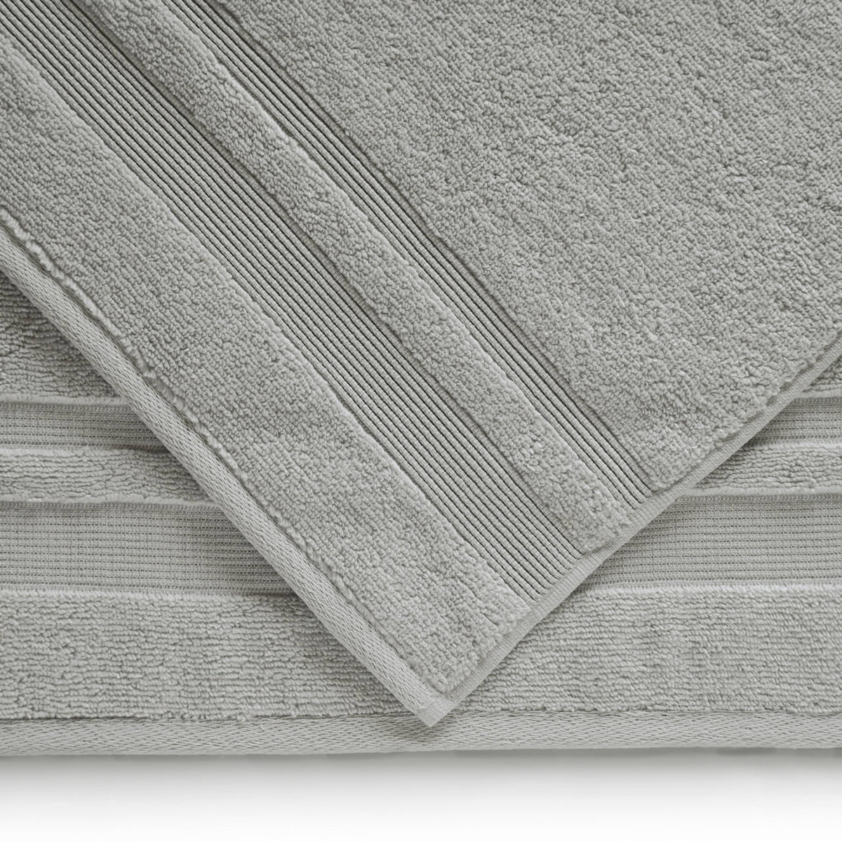 Kathy Ireland Zero Twist 100% Cotton Plush Bath Towels