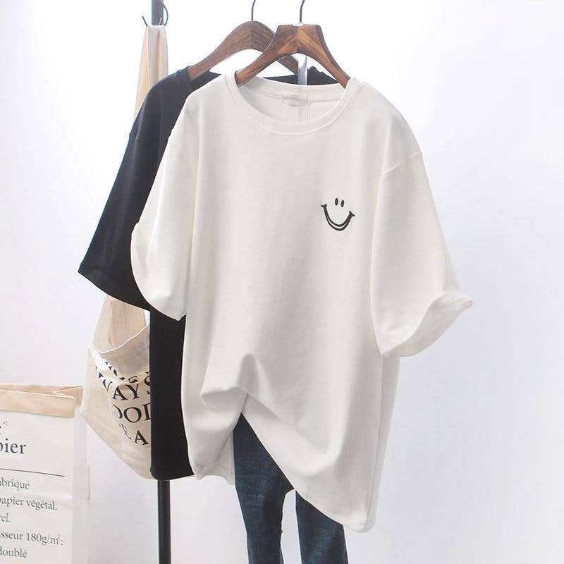 Women's Loose Smiley Embroidered Short Sleeve T-Shirt