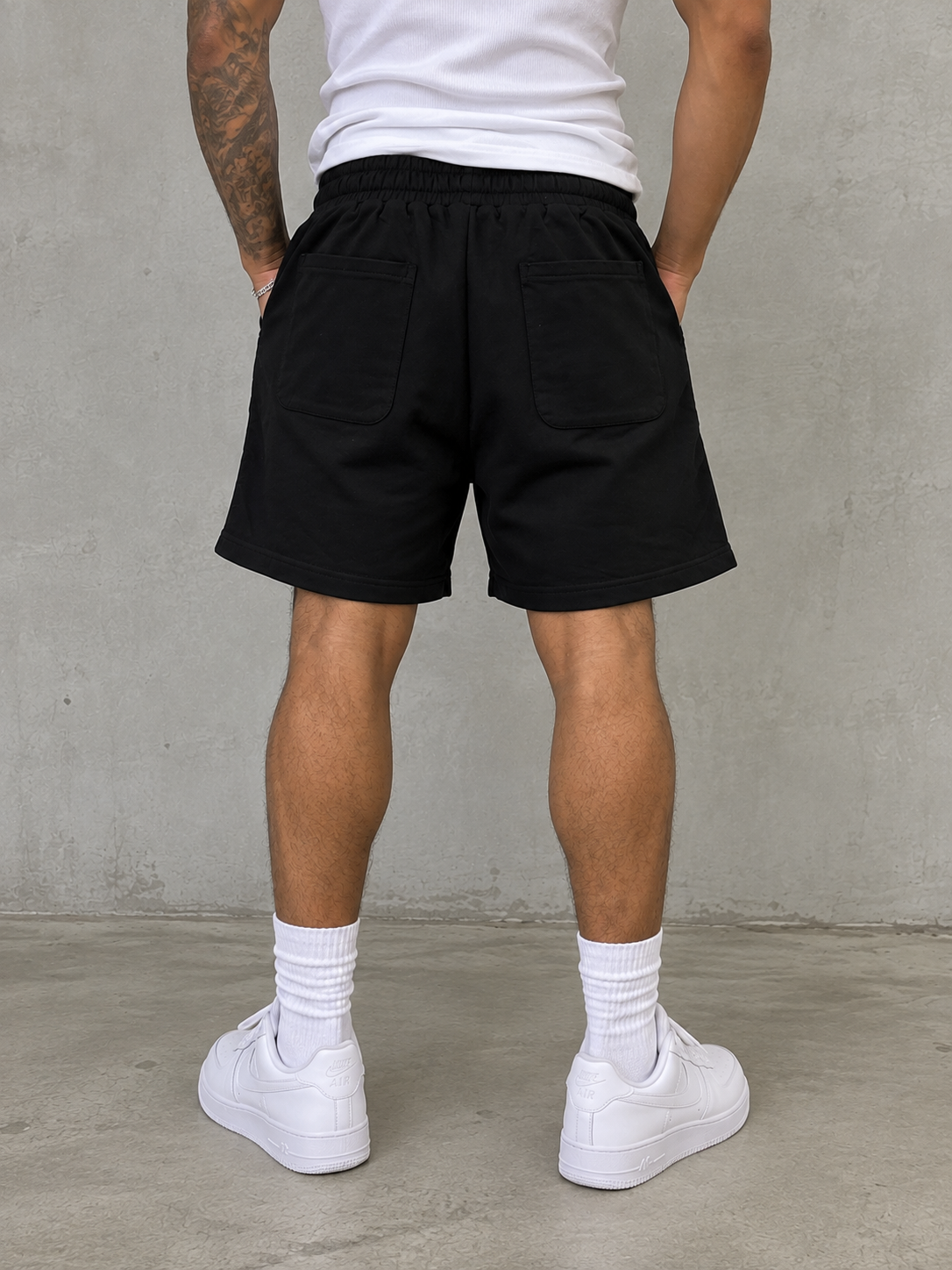Star Blessed Short - Black